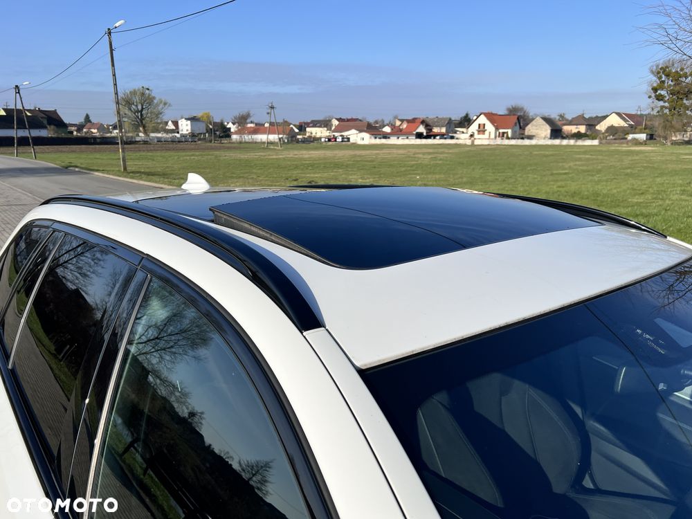 BMW Seria 5 520d M Sport - 10