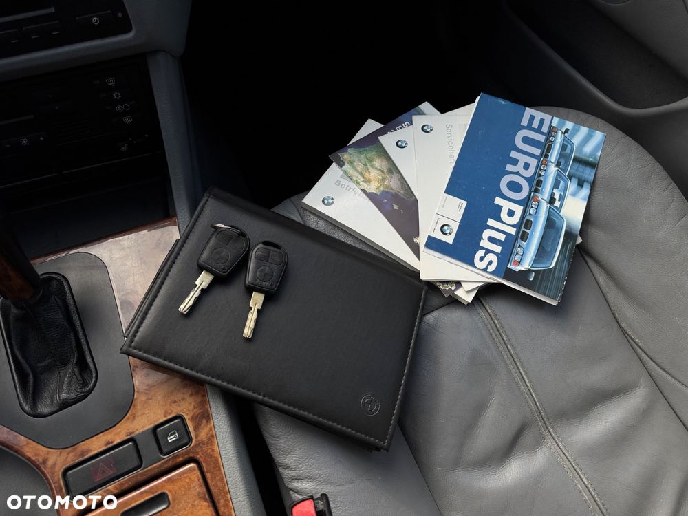 BMW Seria 5 - 10