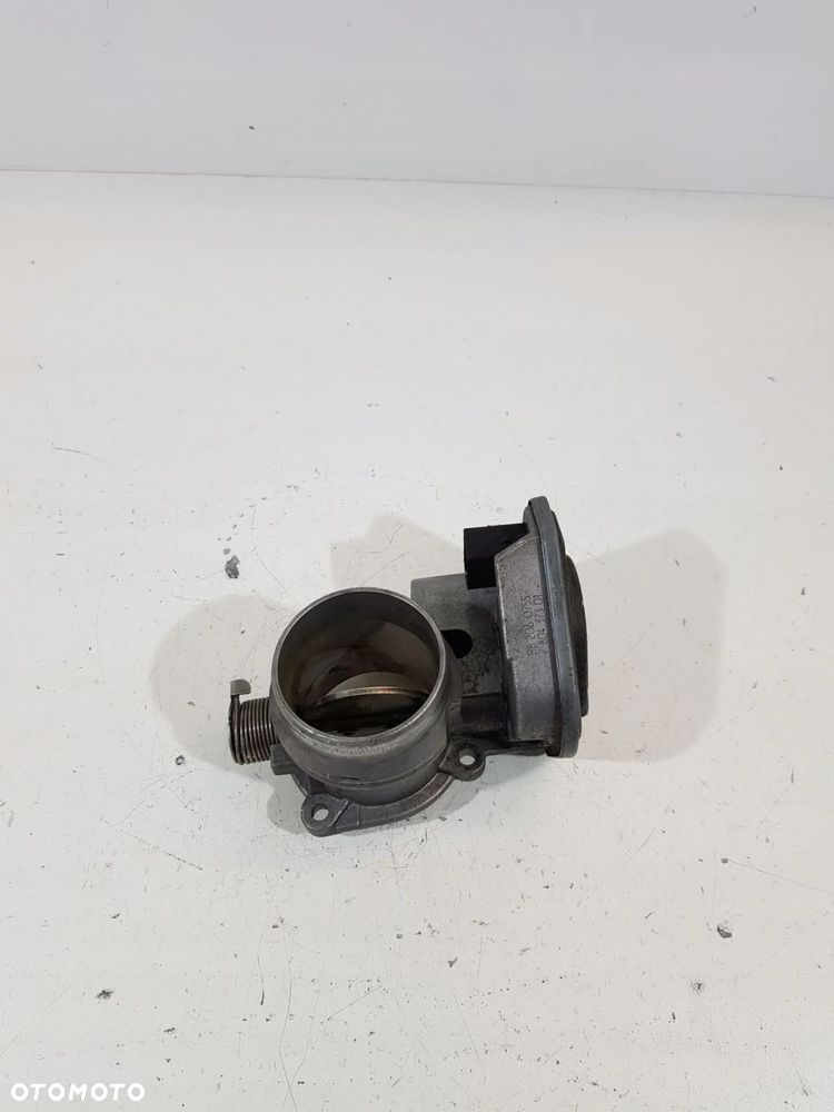 PRZEPUSTNICA BMW E87 E90 E91 2.0D N47 780437301 - 1