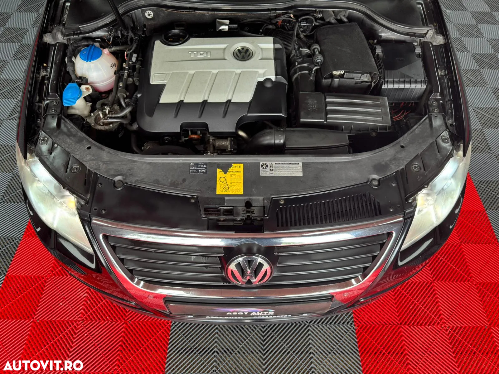 Volkswagen Passat - 17