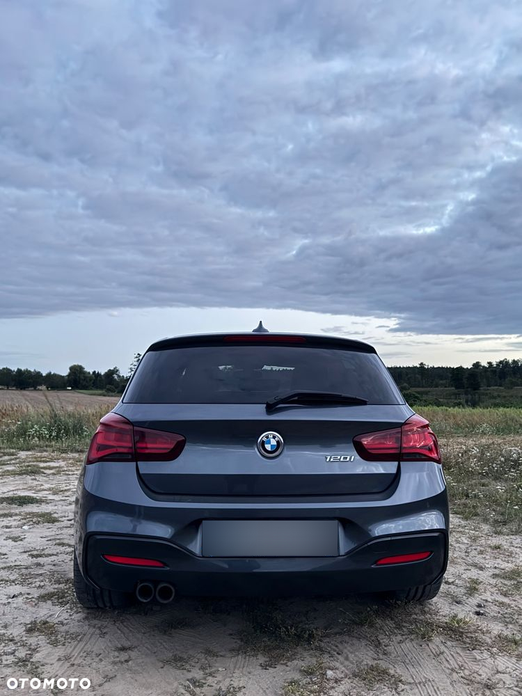 BMW Seria 1 120i M Sport Shadow - 4