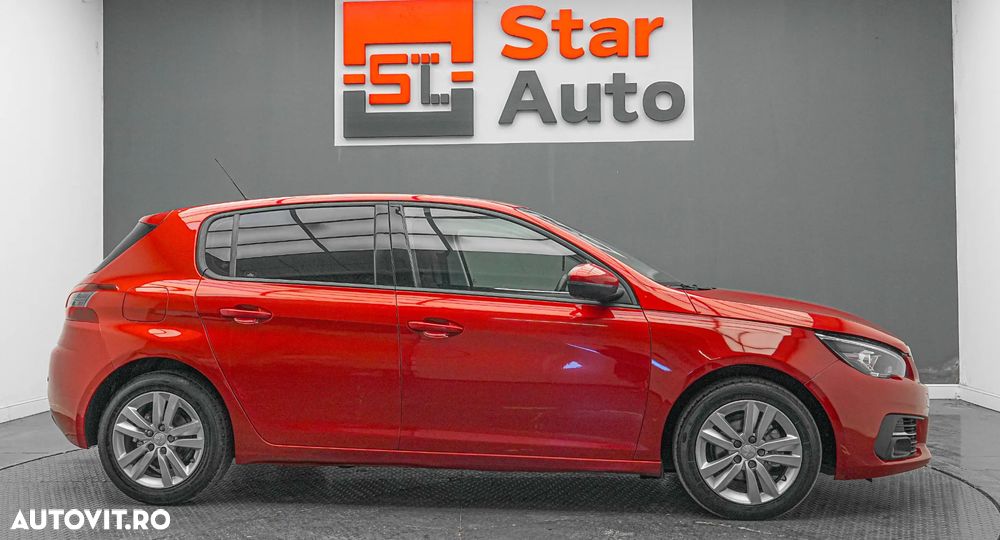 Peugeot 308 1.2 L PureTech Turbo S&S Allure - 10