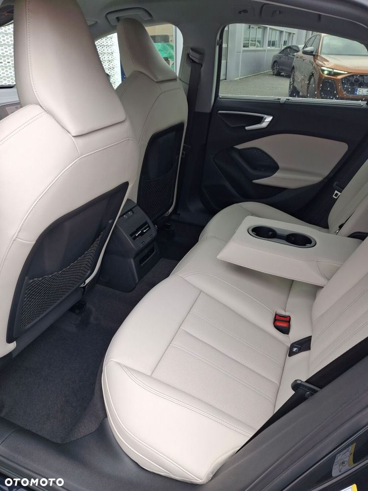 Audi A5 Limousine - 14