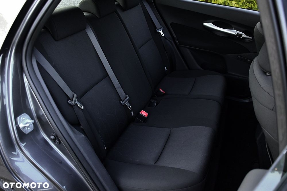 Toyota Auris 1.6 Life+ - 8