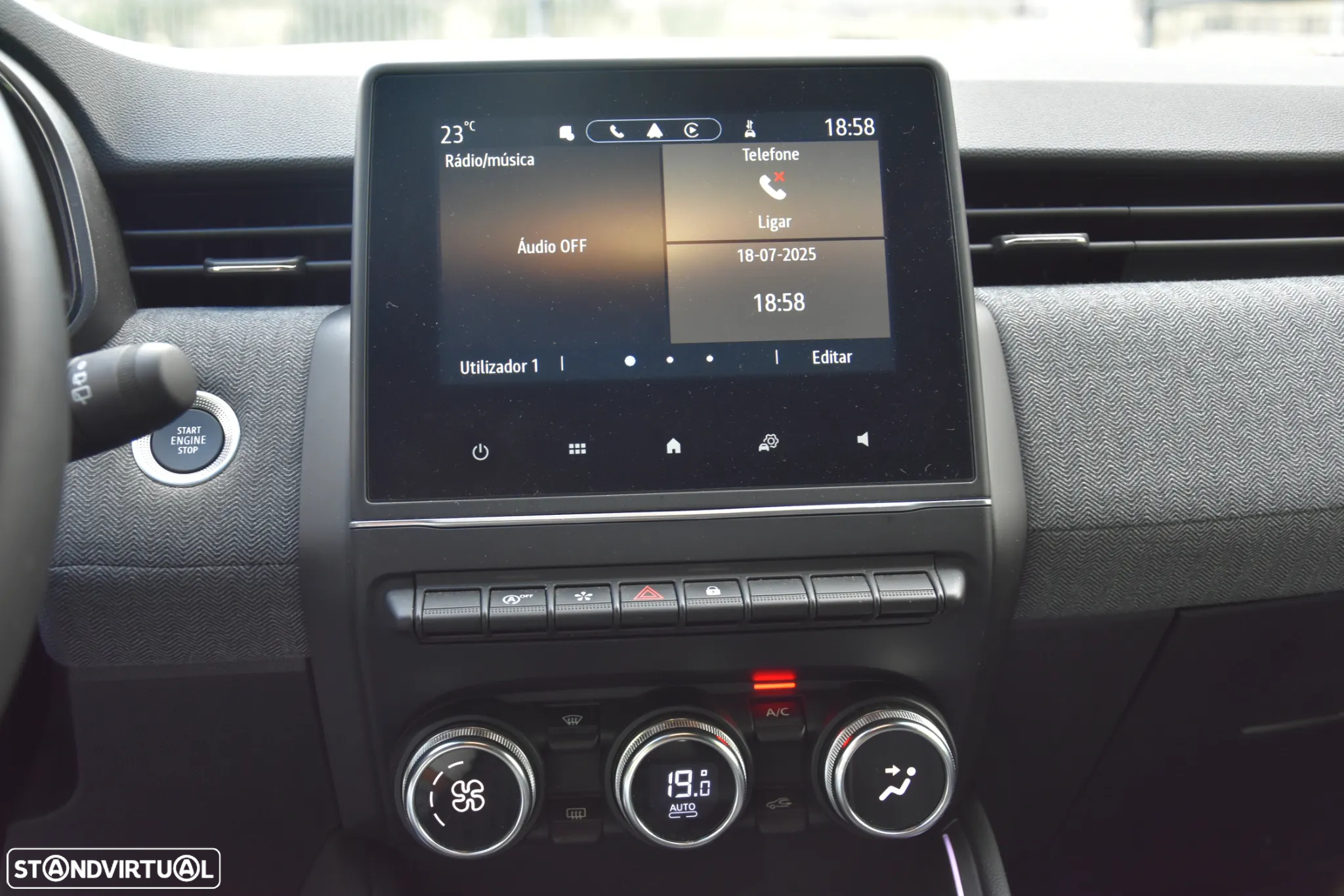Renault Clio 1.0 TCe Techno - 17