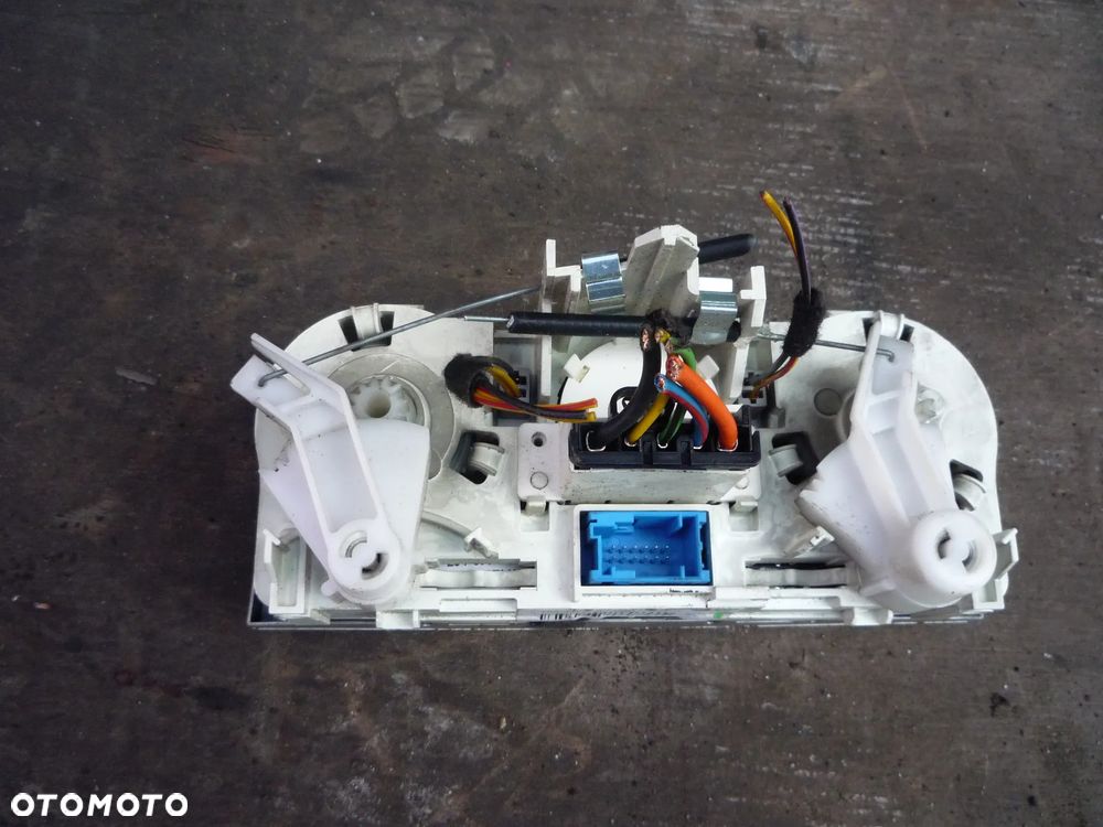 OPEL CORSA D PANEL NAWIEWU - 3