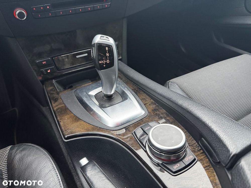 BMW Seria 5 520d Edition Exclusive - 25