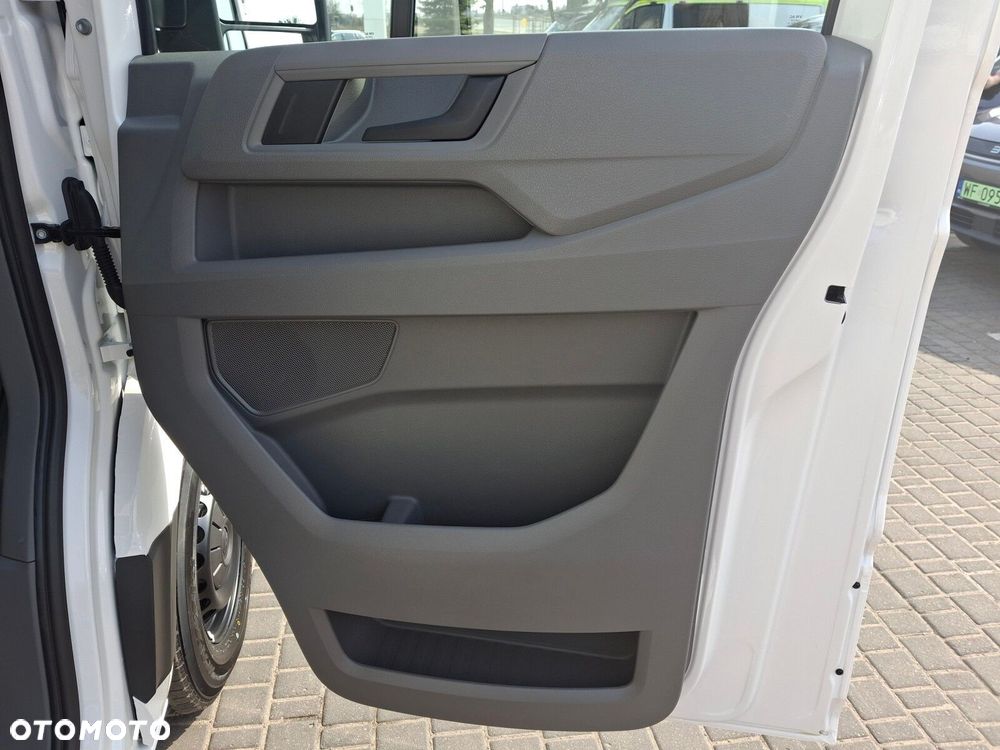 Volkswagen Crafter - 26