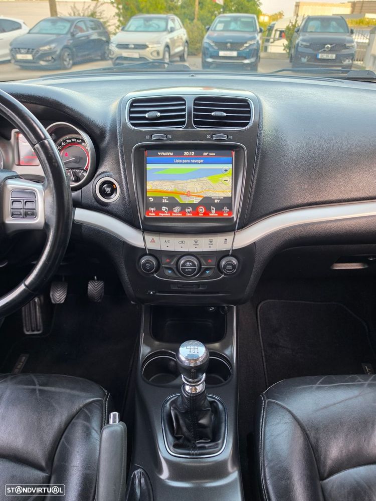 Fiat Freemont 2.0 M-Jet BlackCode - 45