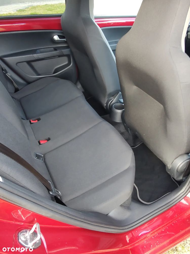 Volkswagen up! e-up United - 26