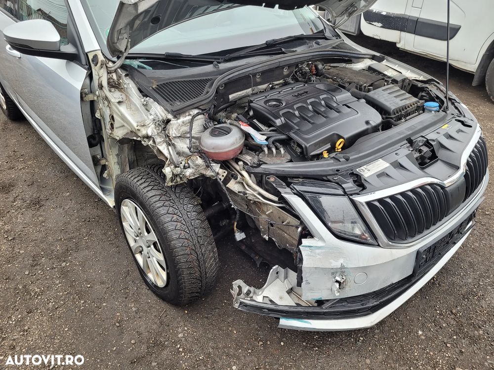 Skoda Octavia 1.6 TDI Active - 19