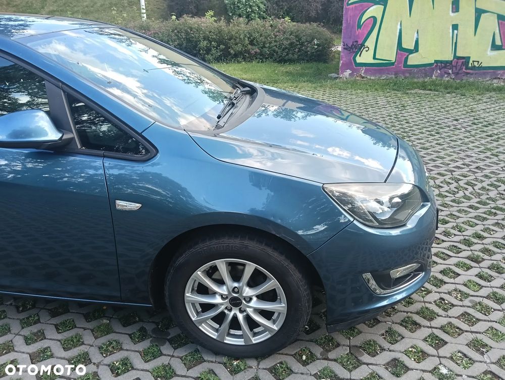Opel Astra 1.6 Enjoy - 9