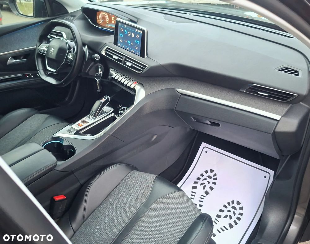 Peugeot 5008 BlueHDi 130 EAT8 Crossway - 25