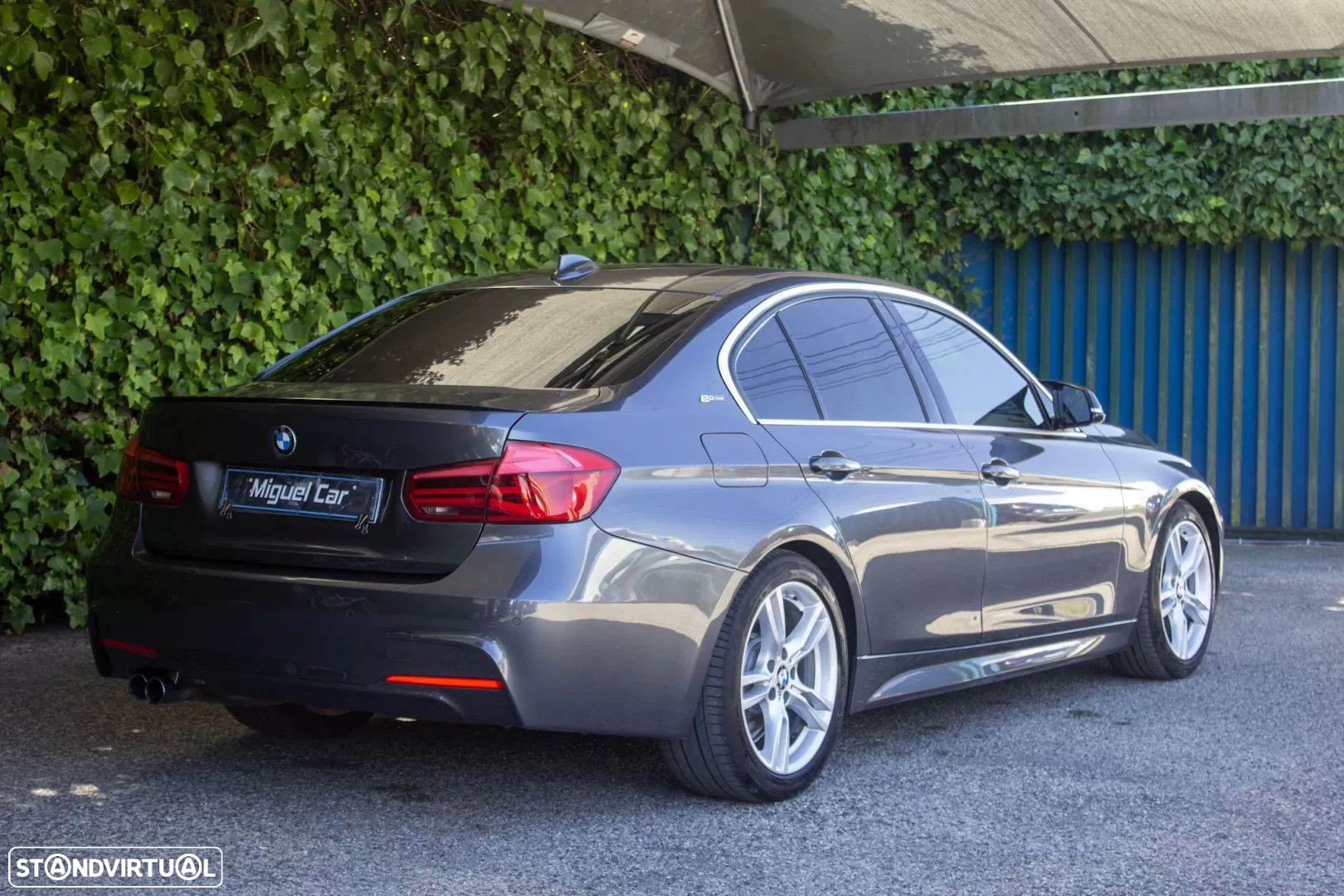 BMW 330 e iPerformance Pack M - 8