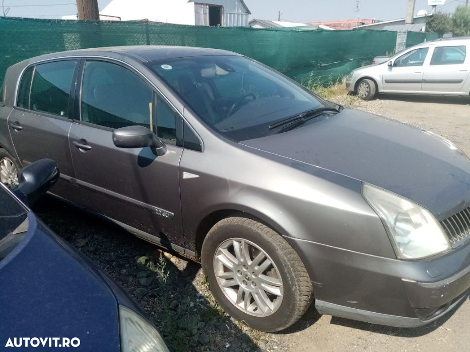 Dezmembrez RENAULT velsatis 2.2 diesel - 5