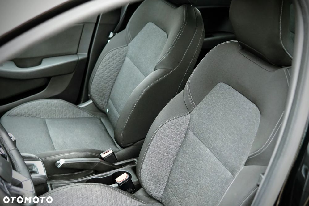 Renault Clio ver-1-0-tce-zen - 22