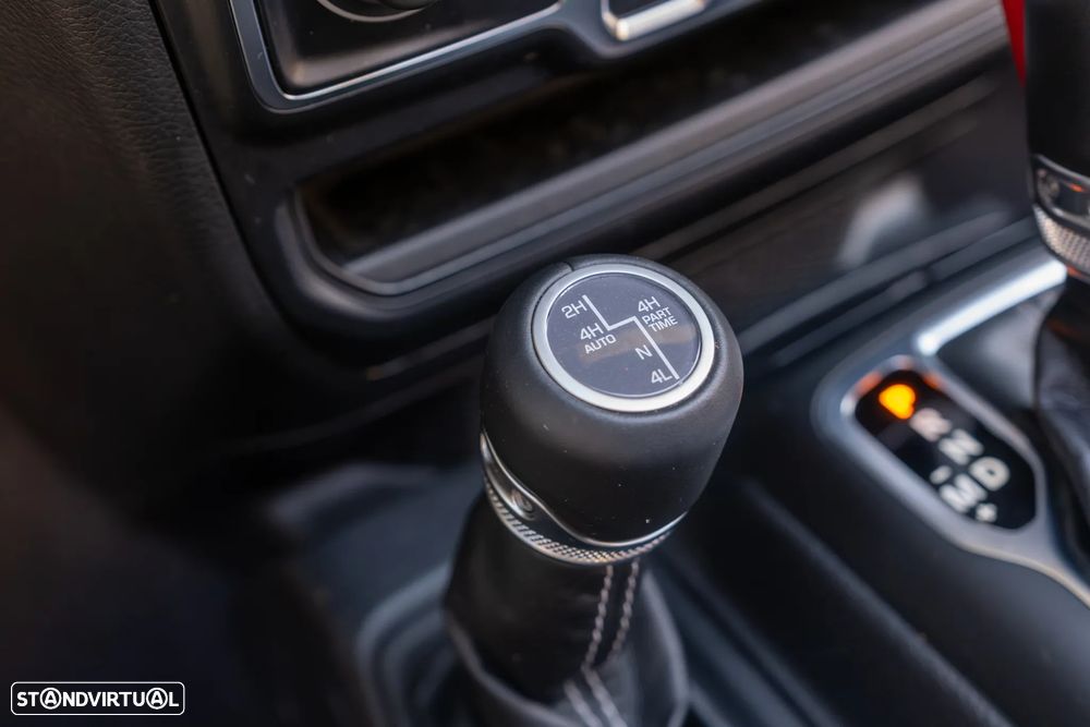 Jeep Wrangler 2.0 TG 4xe Sahara — fotografia 38