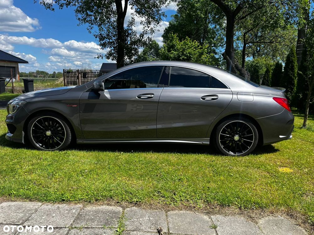 Mercedes-Benz CLA 250 7G-DCT - 13