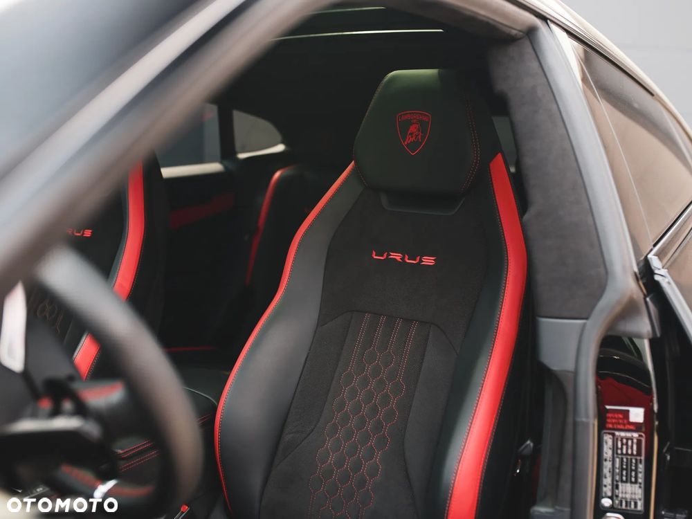 Lamborghini Urus - 8