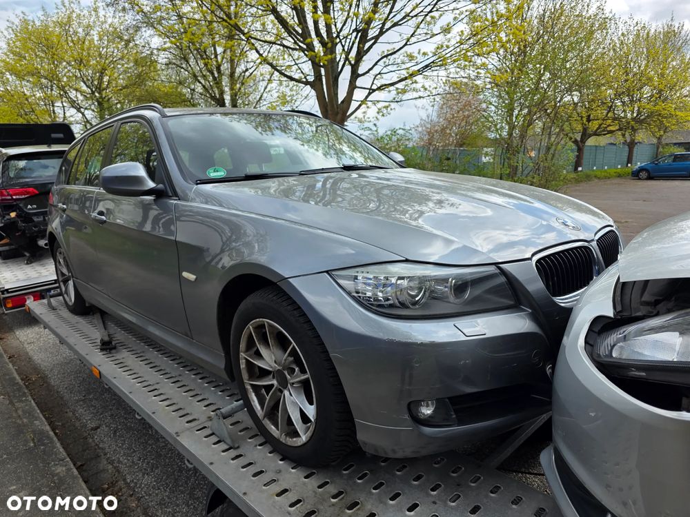 BMW Seria 3 318i Edition Exclusive - 3
