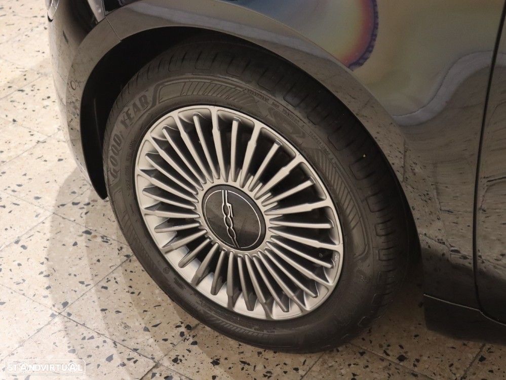 Fiat 500e C Icon - 40