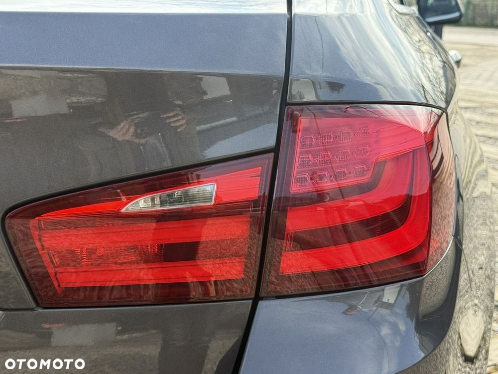 BMW Seria 5 - 19