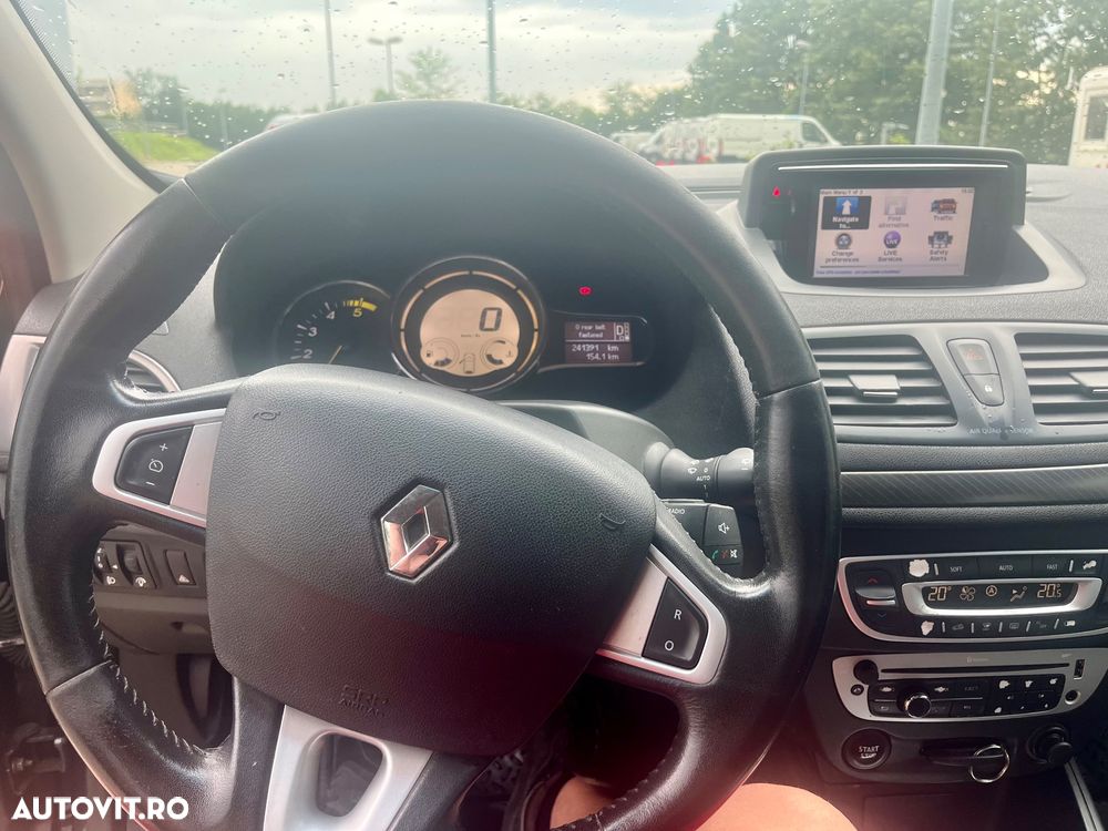 Renault Megane dCi 110 FAP EDC Dynamique - 12