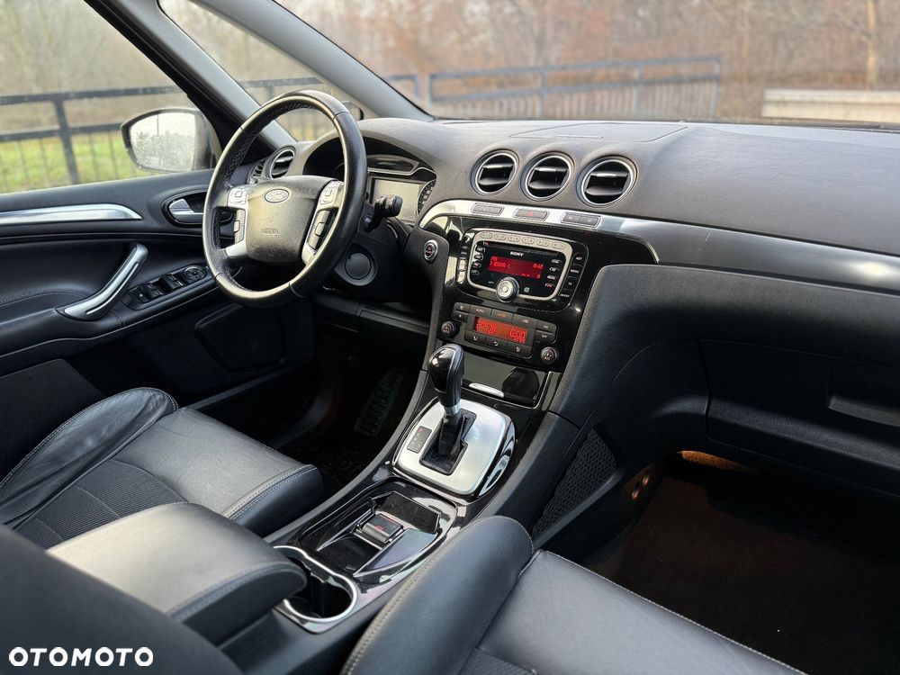 Ford S-Max 2.0 TDCi DPF Titanium - 15