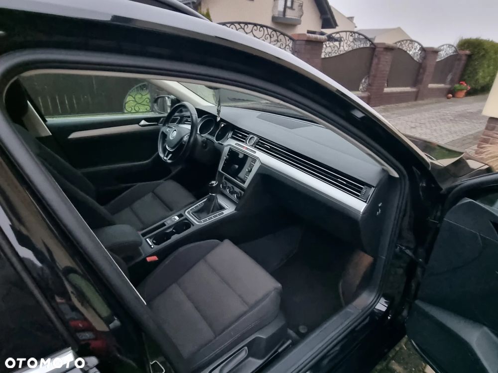 Volkswagen Passat 1.5 TSI EVO Business - 21