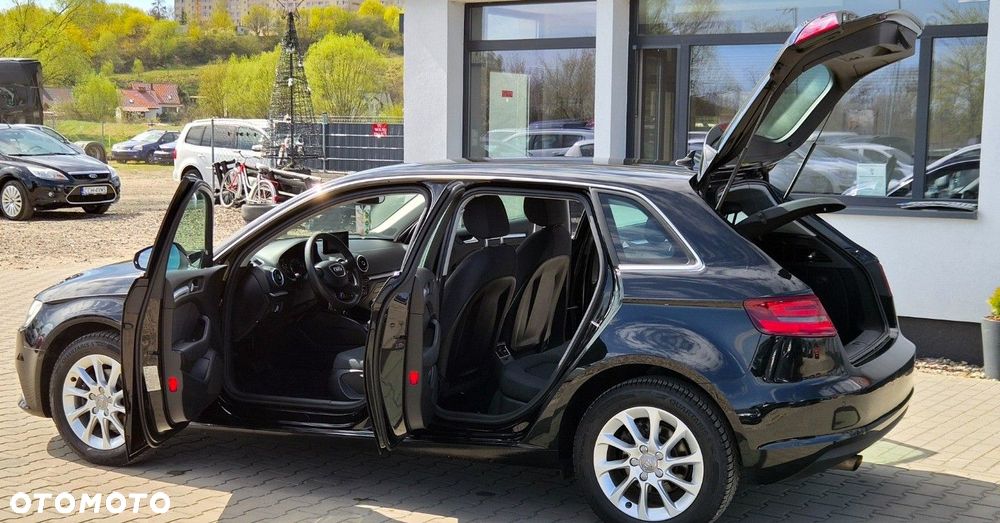 Audi A3 Sportback - 21