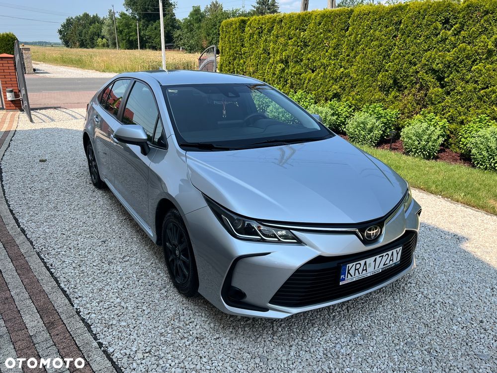 Toyota Corolla - 1