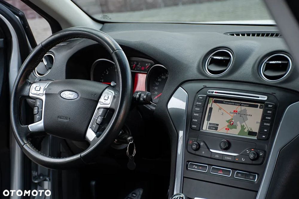 Ford Mondeo 2.0 TDCi Business Edition - 35