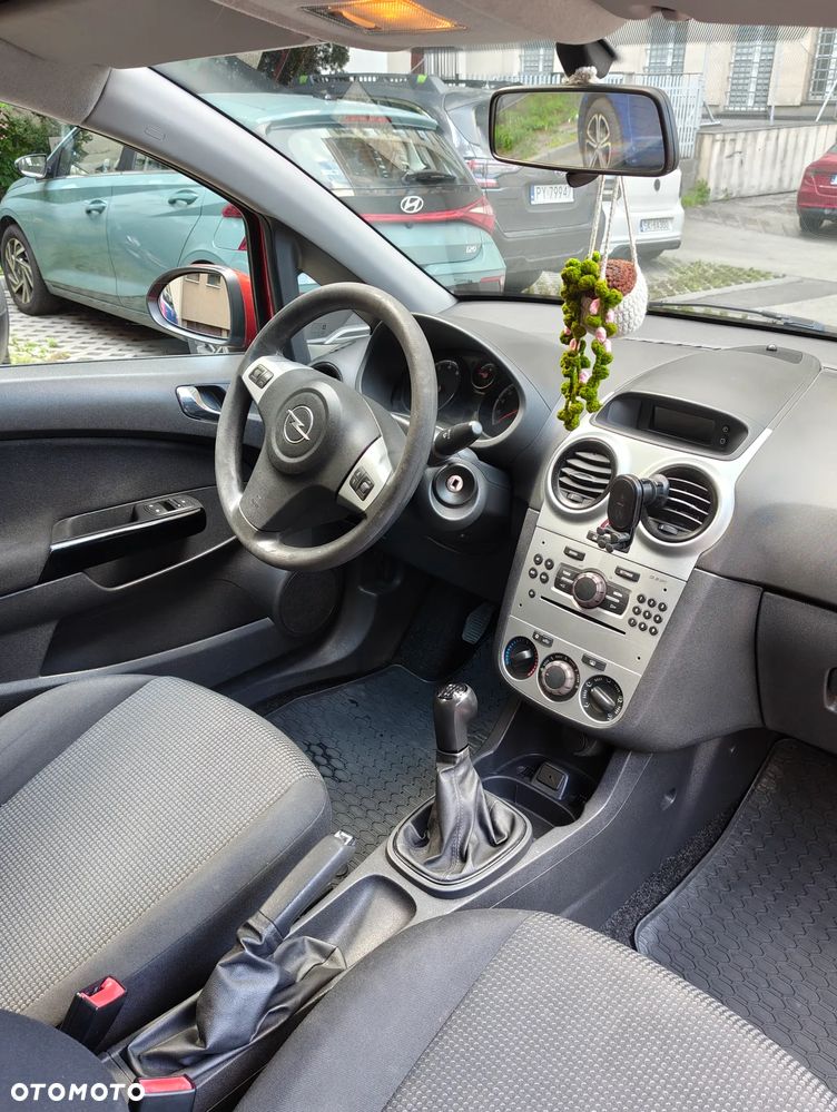 Opel Corsa 1.0 12V Essentia - 8