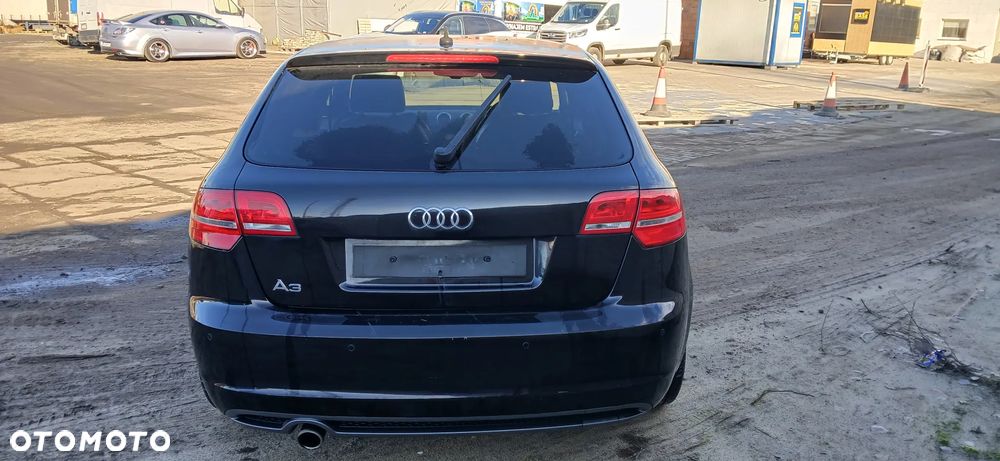 Audi A3 Sportback 2.0 TDI DPF S line Sportpaket (plus) - 4