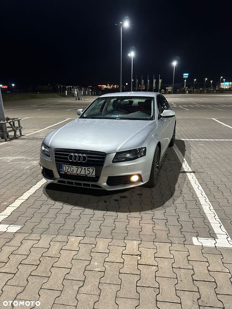 Audi A4 Limousine 2.0 TDI DPF Attraction - 2