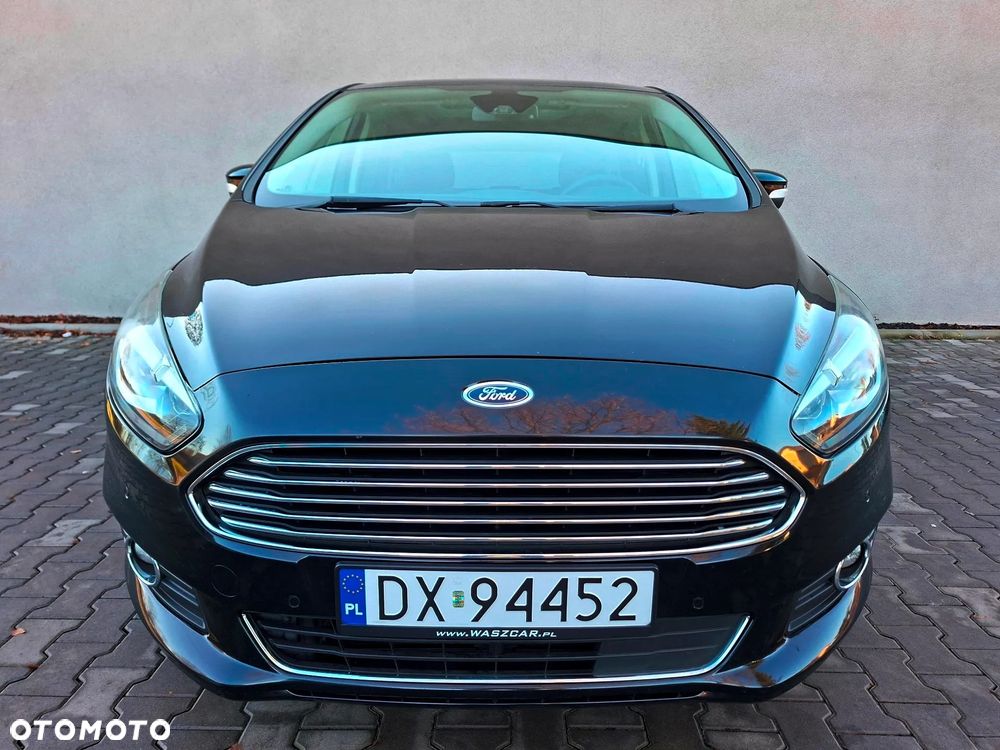 Ford S-Max - 12