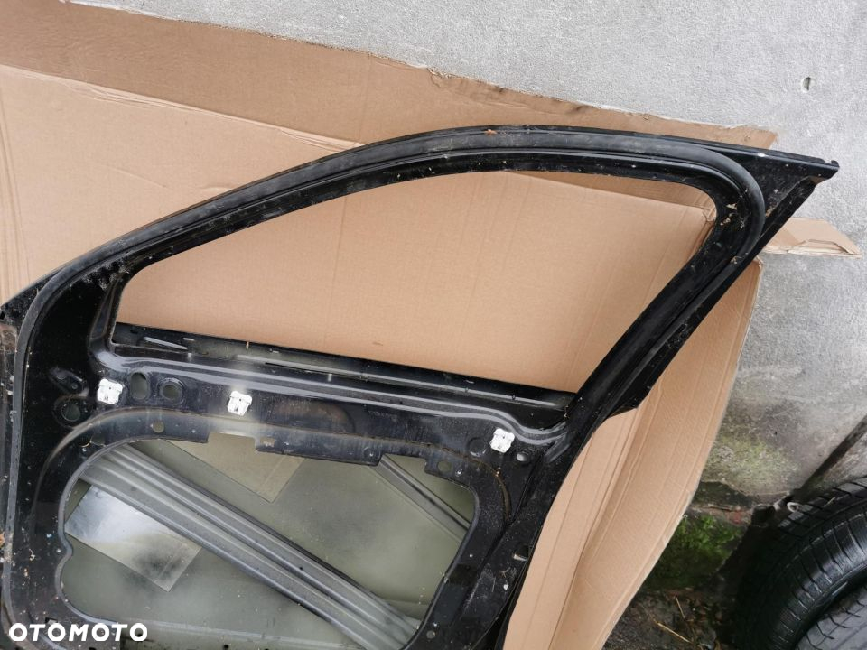 DRZWI PRZÓD PRZEDNIE PRAWE RH VOLVO XC90 II 2 14+ CZARNE ORYGINAŁ - 11