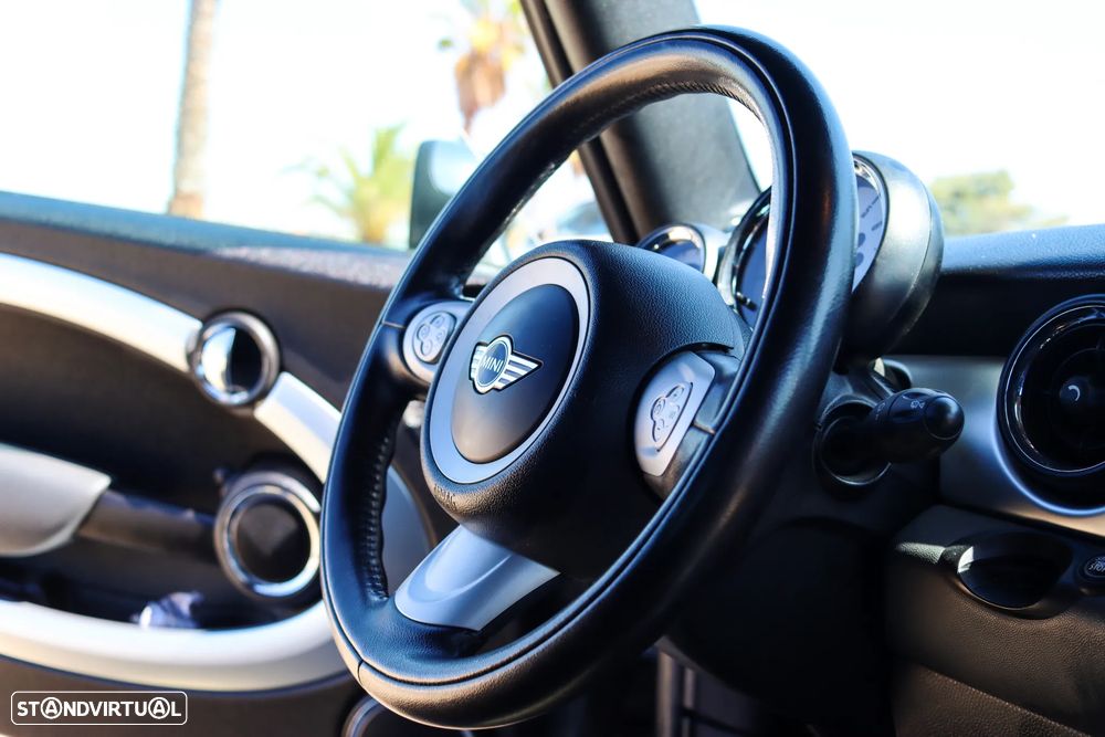 MINI Cabrio Cooper S - 6