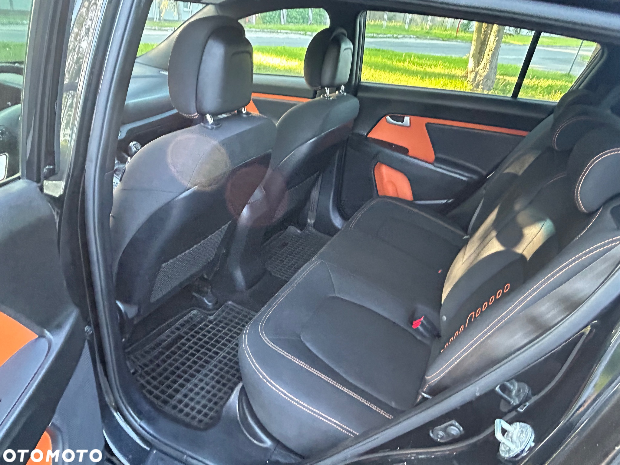 Kia Sportage 1.6 GDI L 2WD - 17