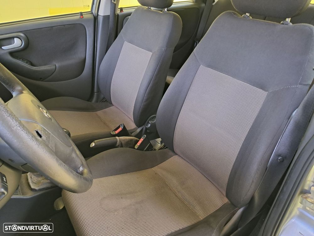 Opel Corsa 1.2 Twinport Cosmo - 5