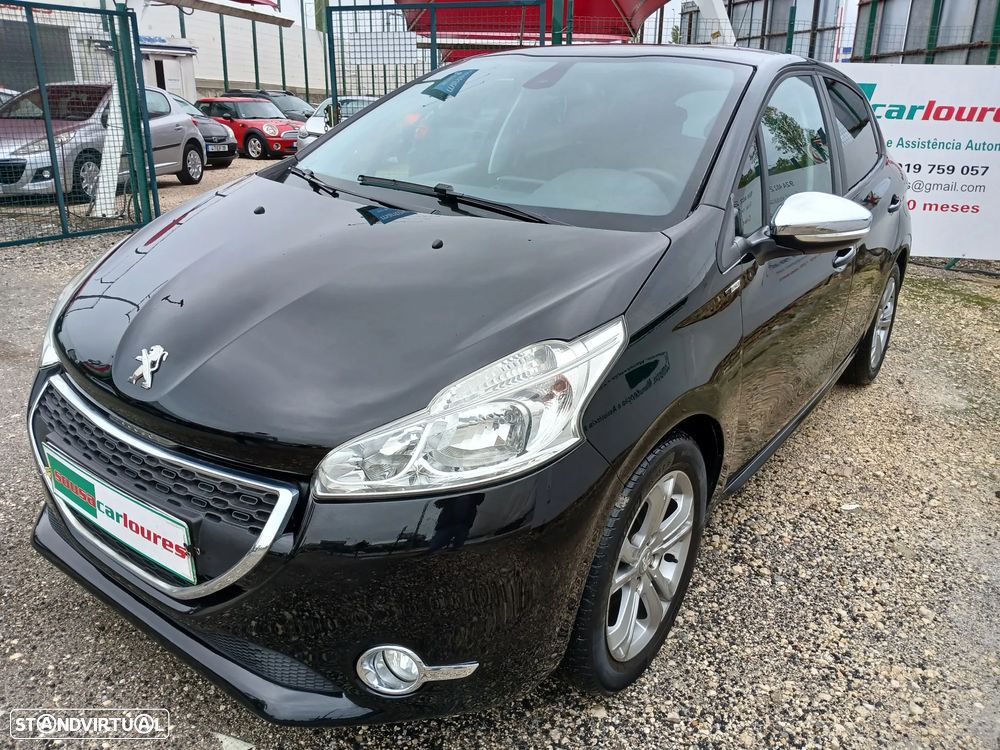 Peugeot 208 1.2 PureTech Style - 1
