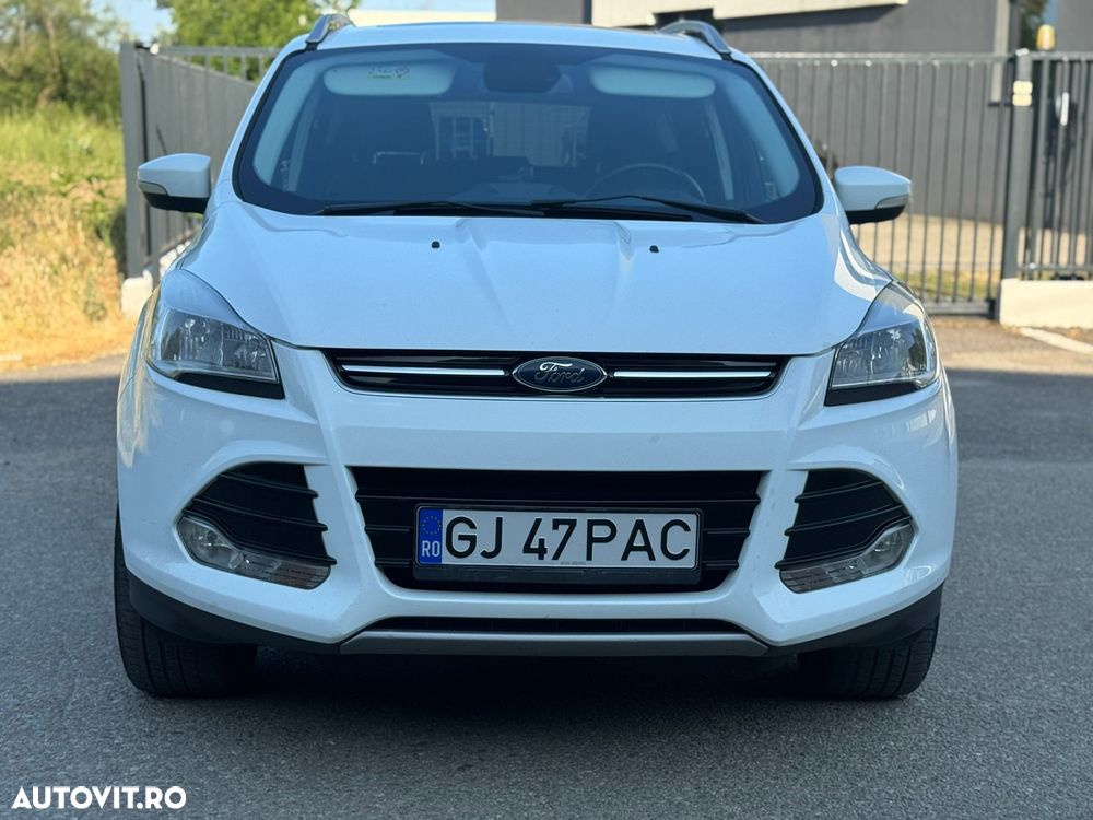 Ford Kuga 2.0 TDCi 4x4 Aut. Titanium - 1