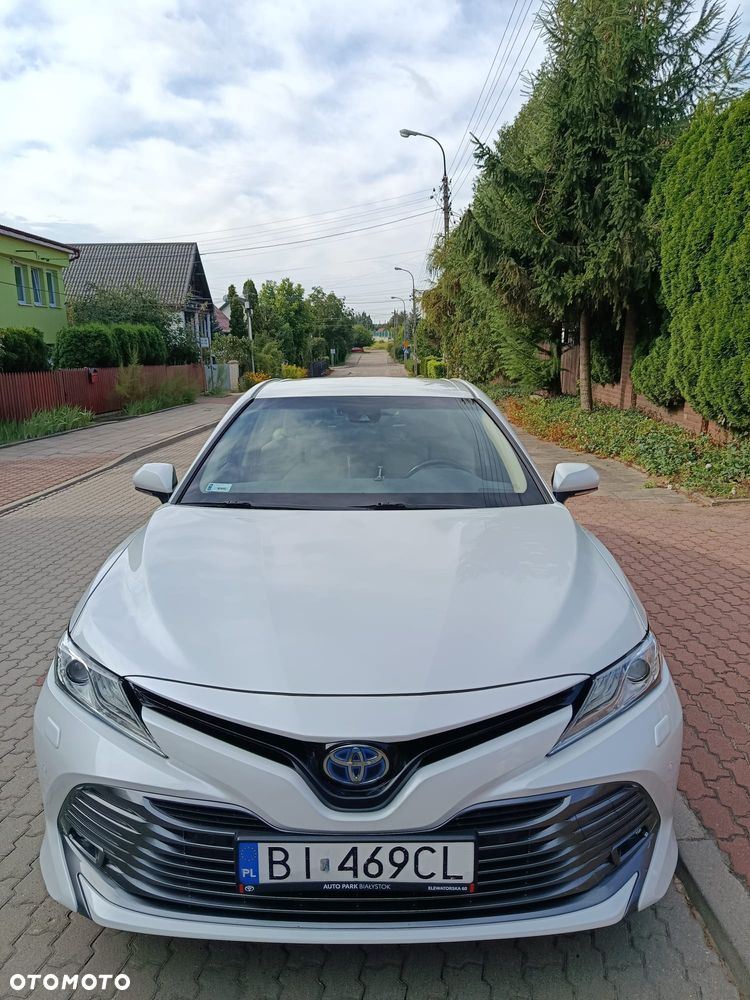 Toyota Camry 2.5 Hybrid Executive CVT - 7
