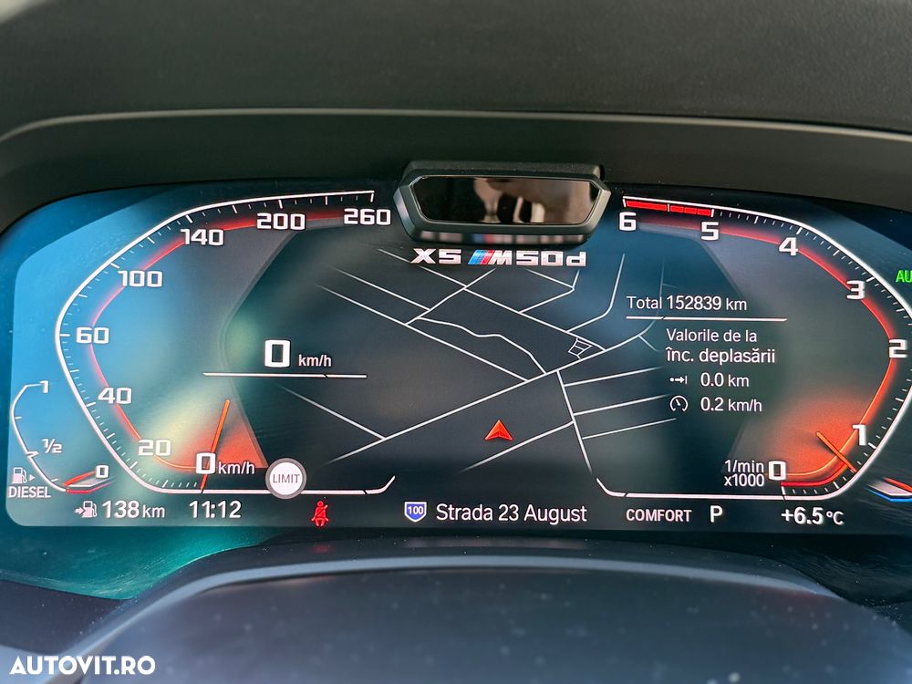 BMW X5 M M50d - 17