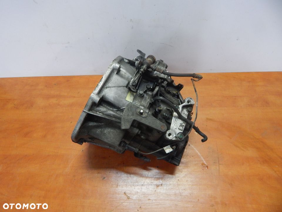 Skrzynia biegów 2.0 dci 2WD Renault Koleos I x-trail qashqai 07-14 Łuków części - 2