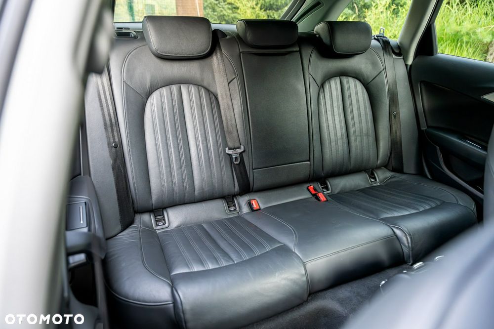 Audi A6 Avant 3.0 TDI Quattro S tronic - 10