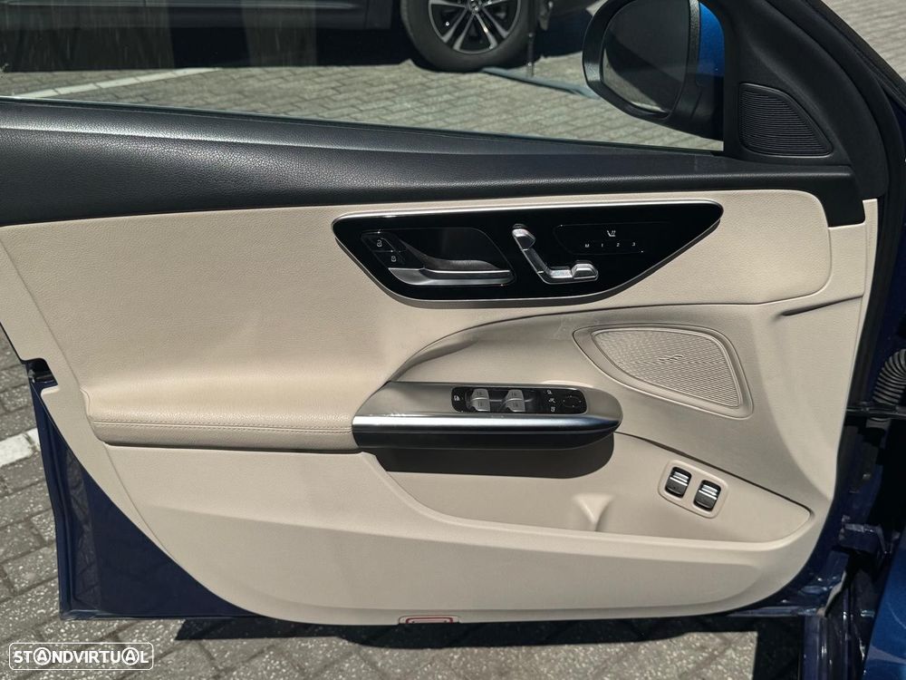 Mercedes-Benz C 300 e Avantgarde - 5