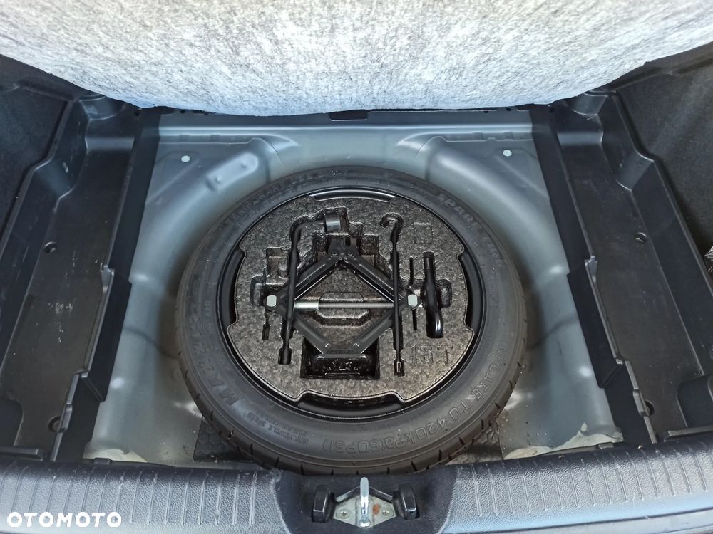 Kia Ceed 1.6 CRDi 128 Platinum Edition - 12