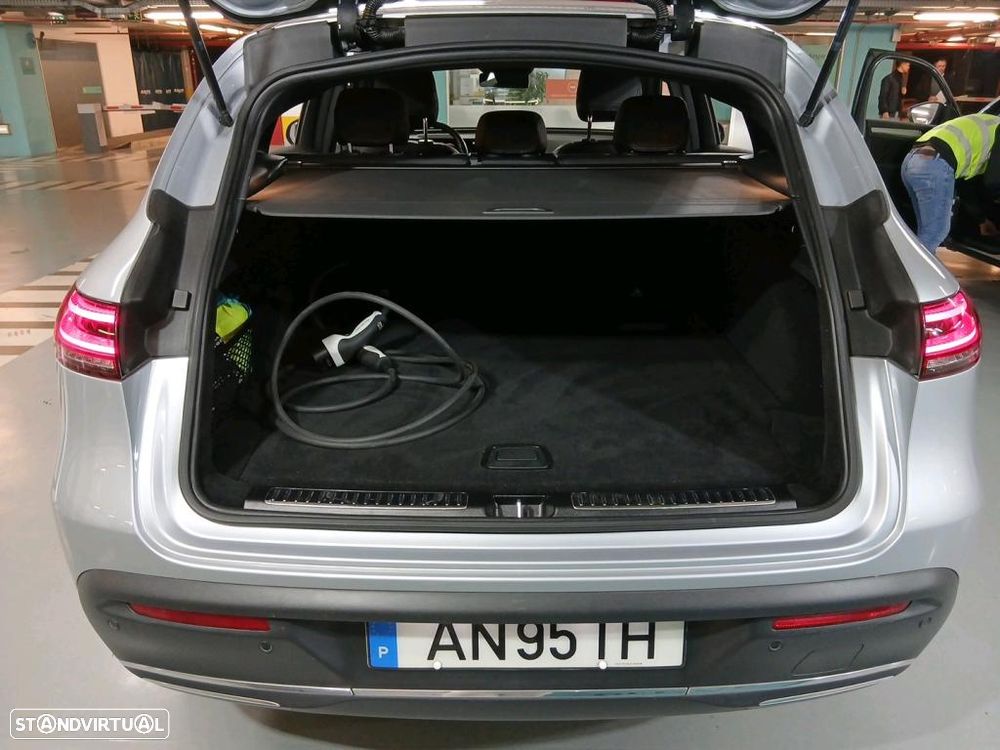 Mercedes-Benz EQC 400 4Matic - 11