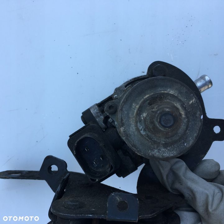 POMPA HAMULCOWA VW GOLF AUDI 1J0612181B - 3